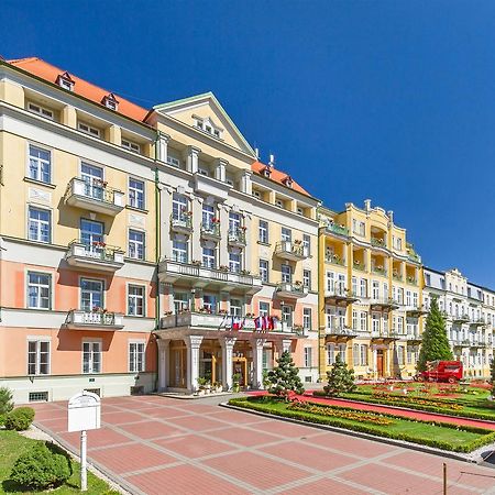 Spa Resort Pawlik-Aquaforum Frantiskovy Lazne Exterior photo