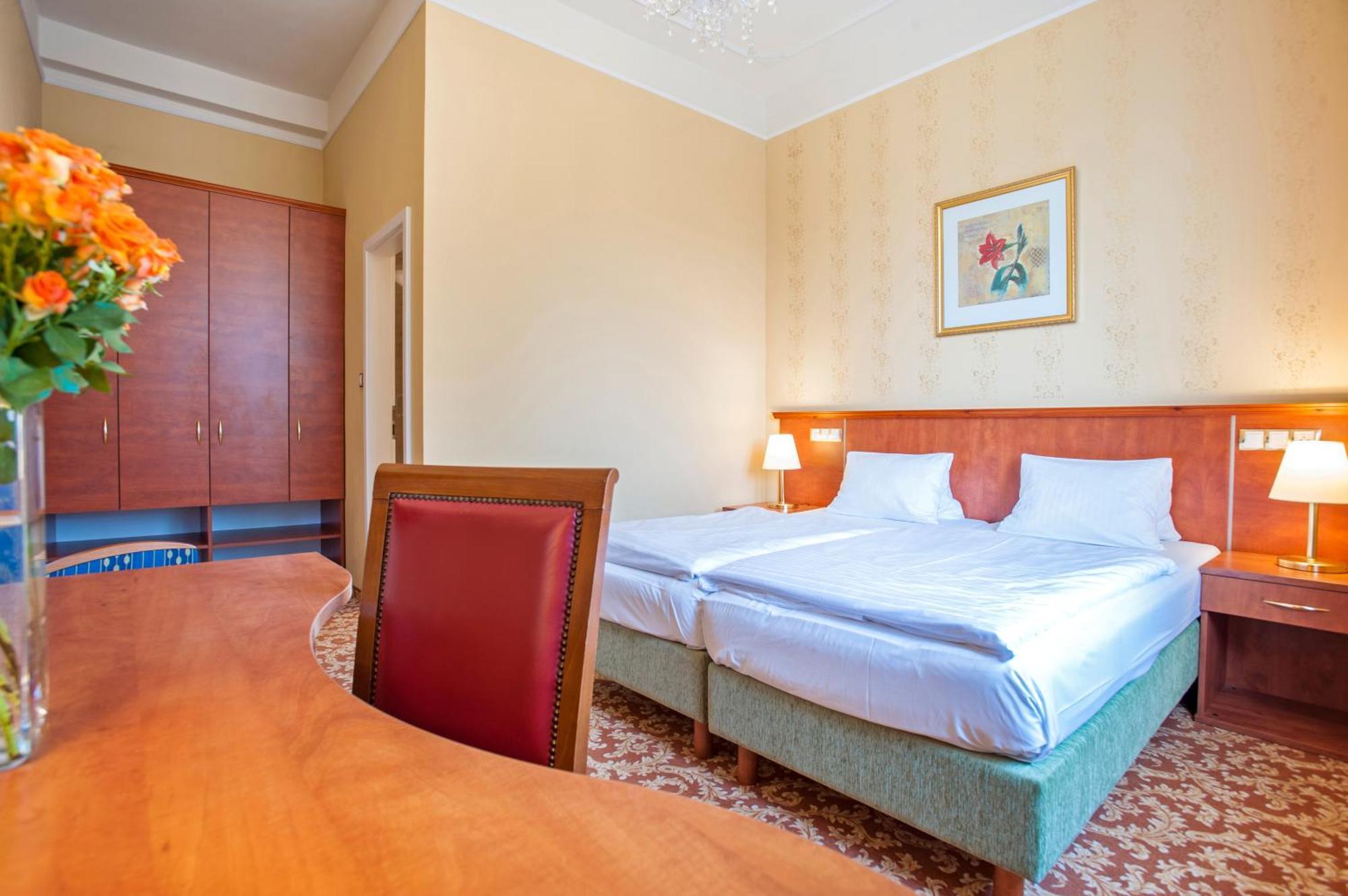 Spa Resort Pawlik-Aquaforum Frantiskovy Lazne Room photo